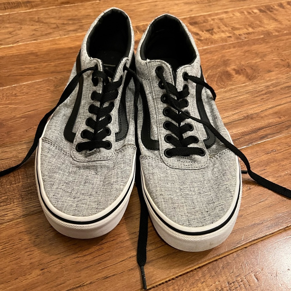 Vans Low top skateboard sneaker shoes Men's size 8